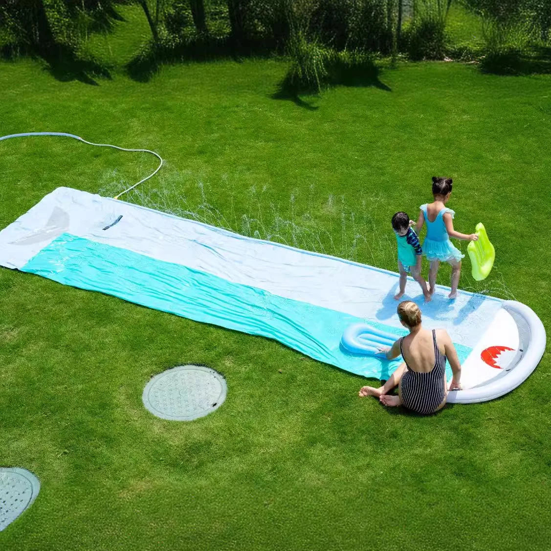 Summer Outdoor Home Water Play Whale Water Slide Water Toy Spray Slide for Two Children Outdoor Spray Pad
